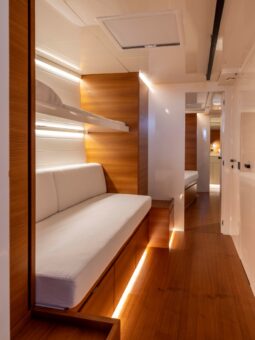 
										VISMARA MOMI M80 full									