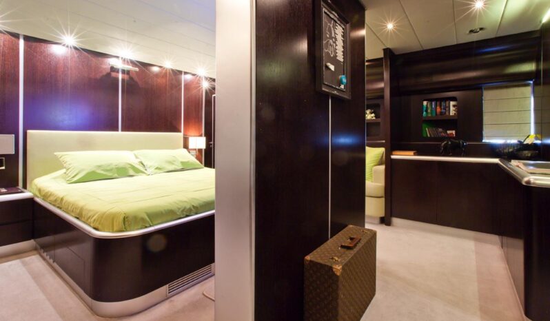 
								LEOPARD 27 OPEN full									