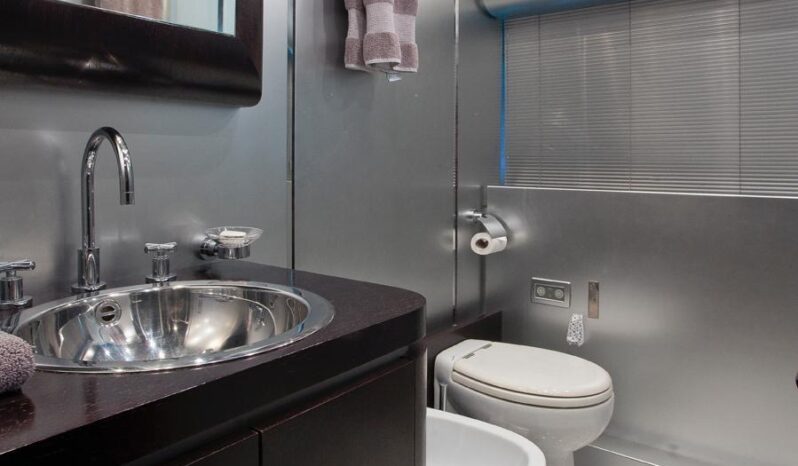 
								LEOPARD 27 OPEN full									