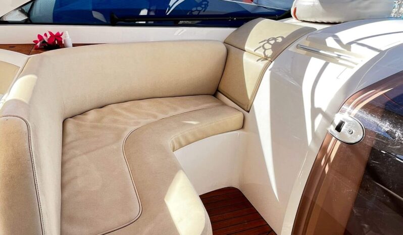
								FAIRLINE TARGA 38 full									