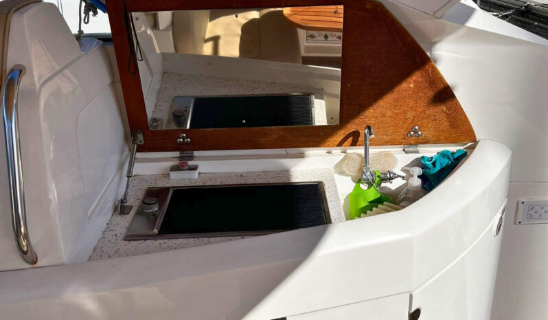 
								FAIRLINE TARGA 38 full									