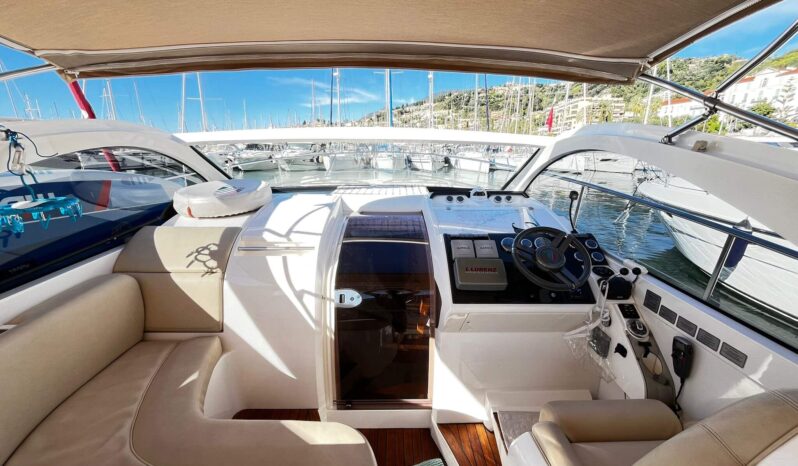 
								FAIRLINE TARGA 38 full									